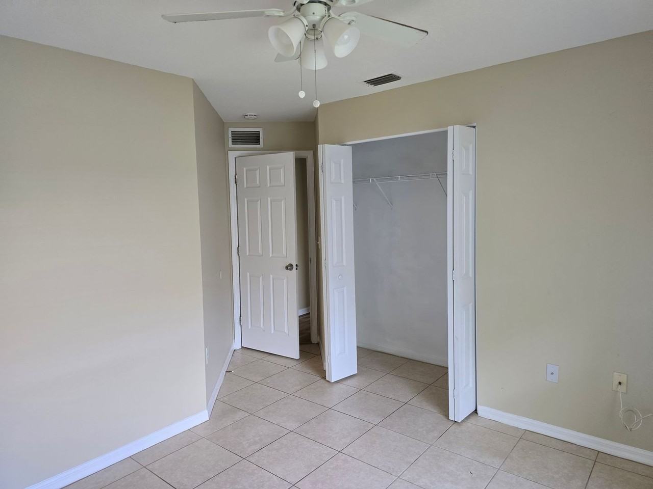 2654 6th Ct E - Photo 7 of 12