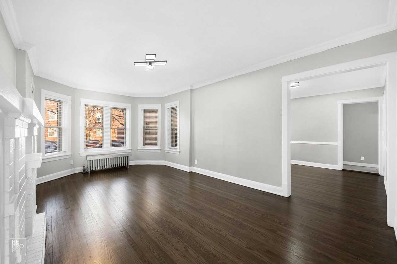 647 N Mayfield - Photo 2 of 17