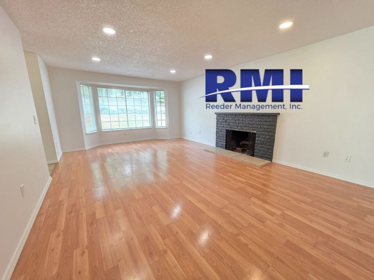 1450 Se Bethel Valley Ln - Photo 2 of 10