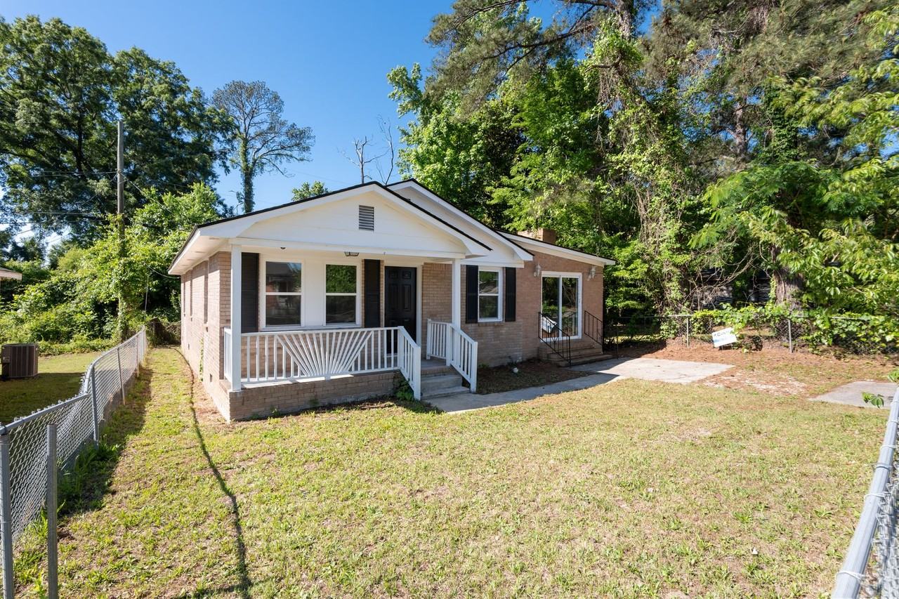 102 Burdock Cir - Photo 3 of 27