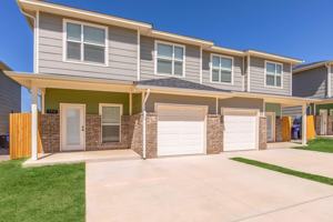 featured image of 7621 Owen Ln