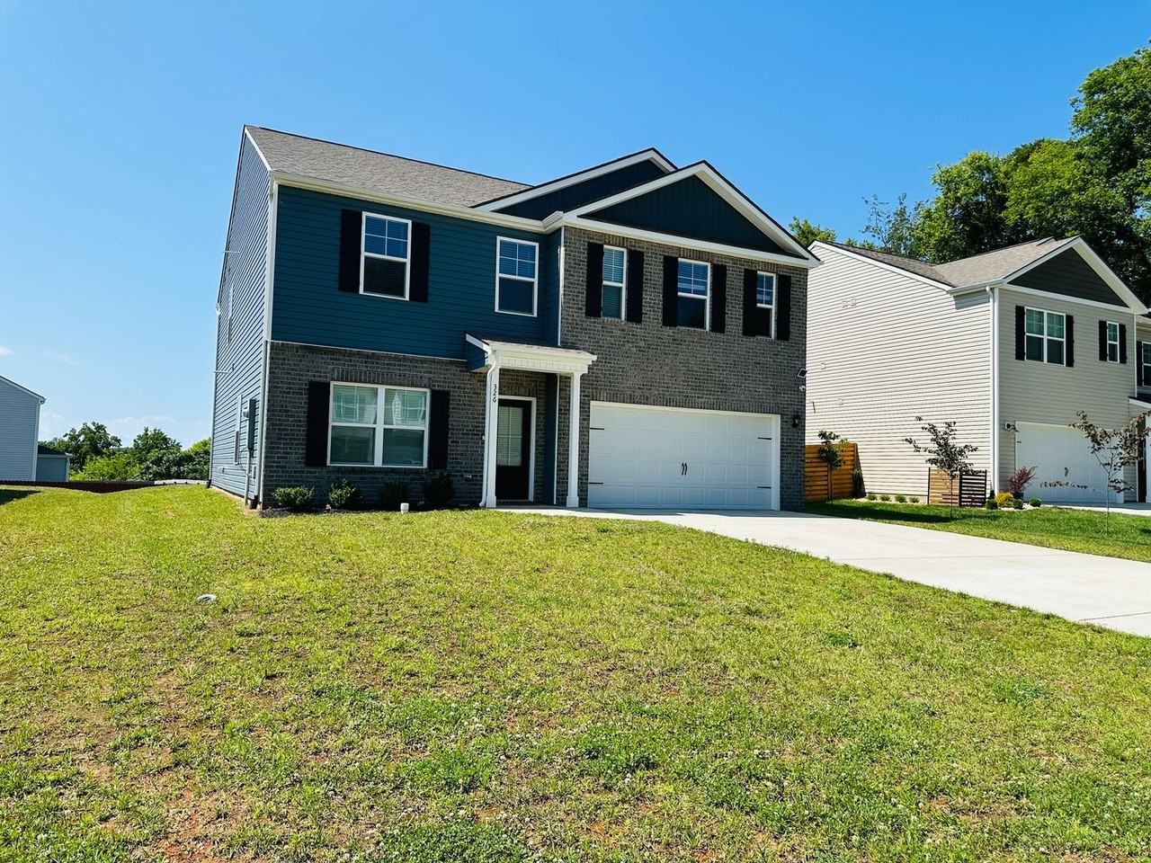 326 Creek Bridge Way - Photo 4 of 9