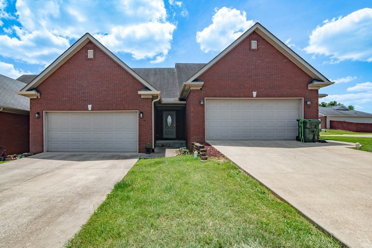 114 Twin Lakes Dr - Photo 2 of 37
