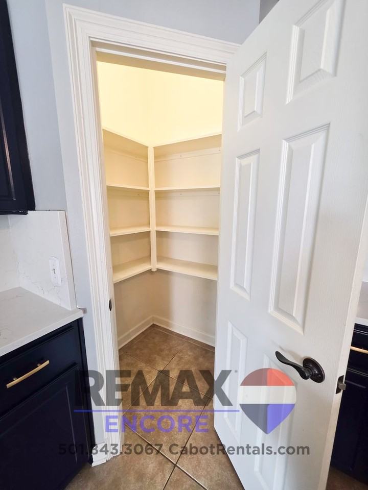 75 Booker Dr - Photo 5 of 15