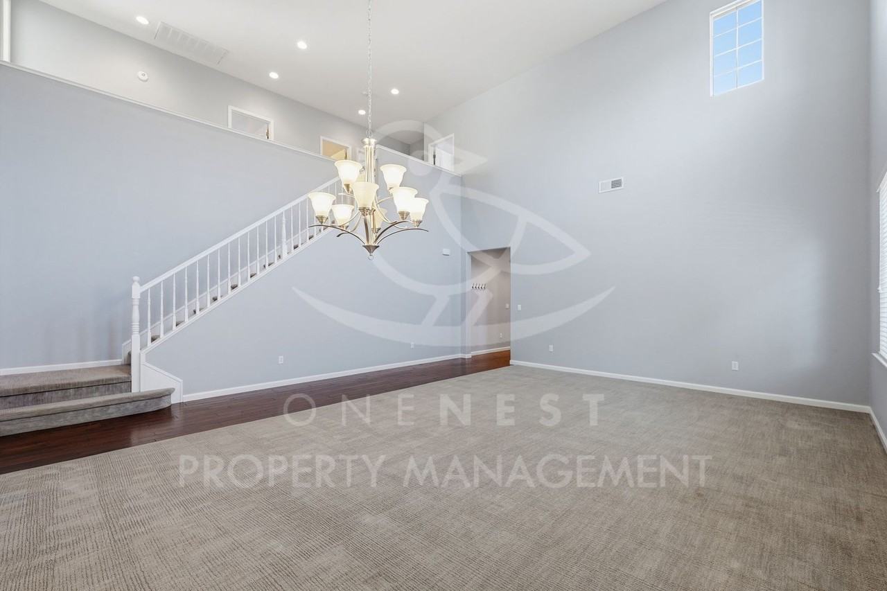 611 Open Range Ln - Photo 4 of 28