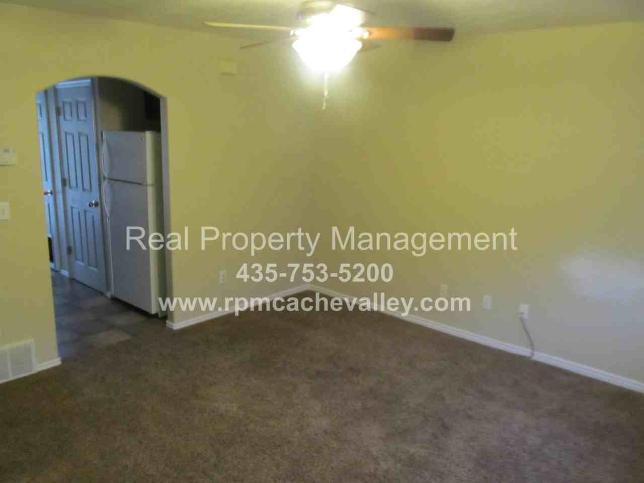 21 Somerset Pl - Photo 3 of 8