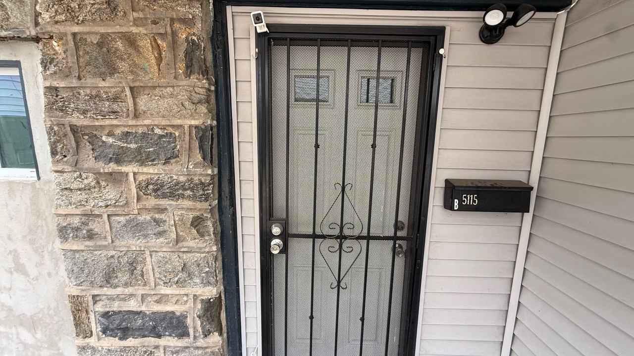 5115 Lebanon Ave - Photo 2 of 10