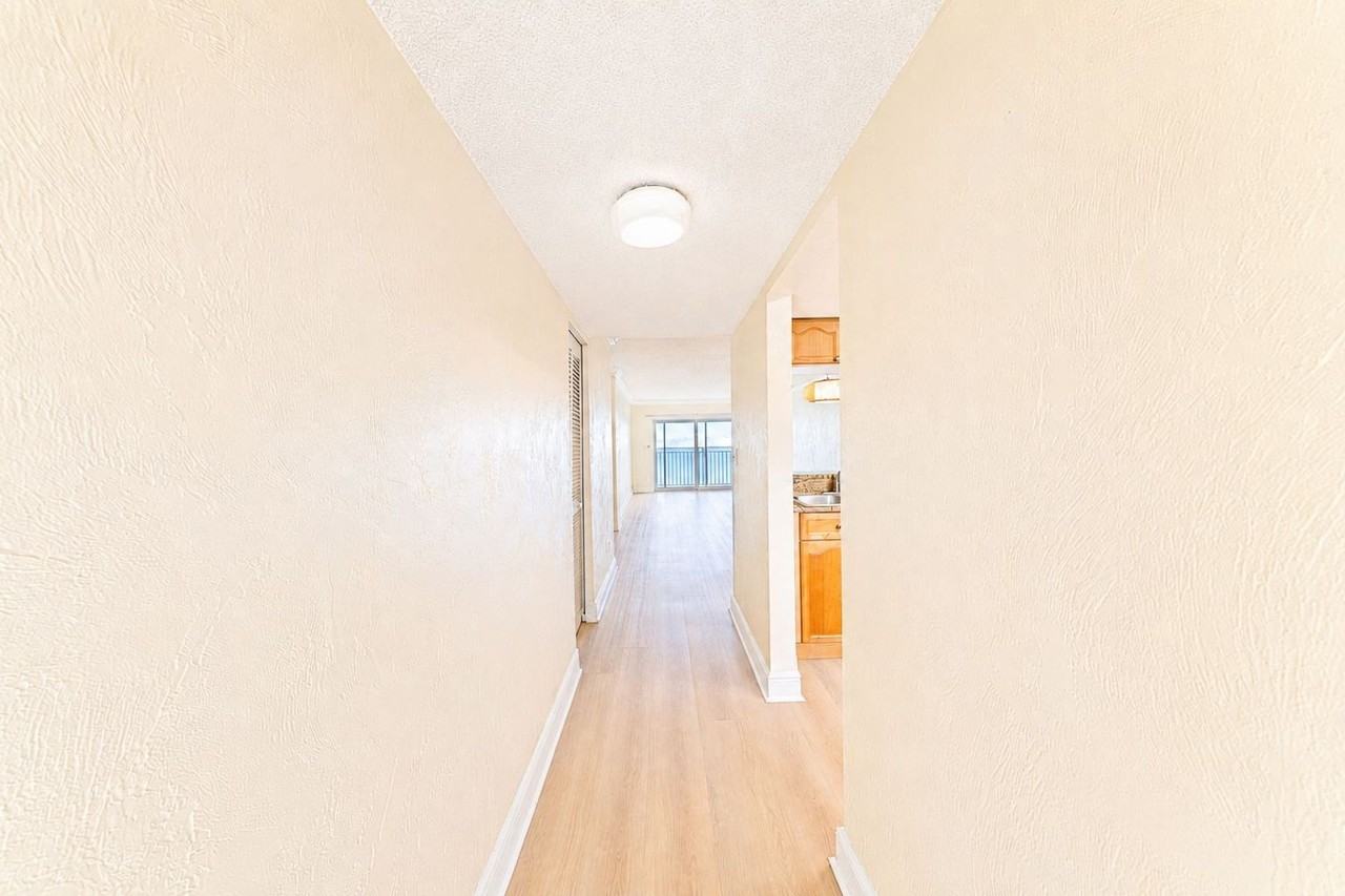 145 N Halifax Ave #209 - Photo 4 of 40