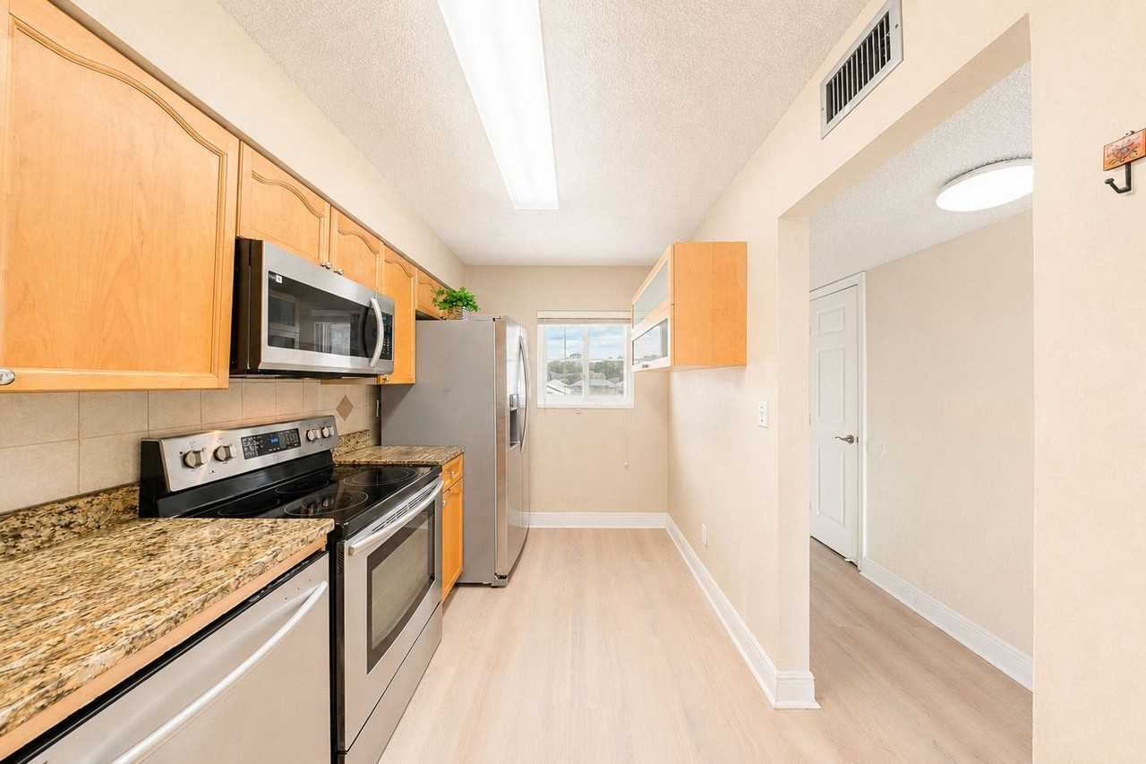 145 N Halifax Ave #209 - Photo 6 of 40