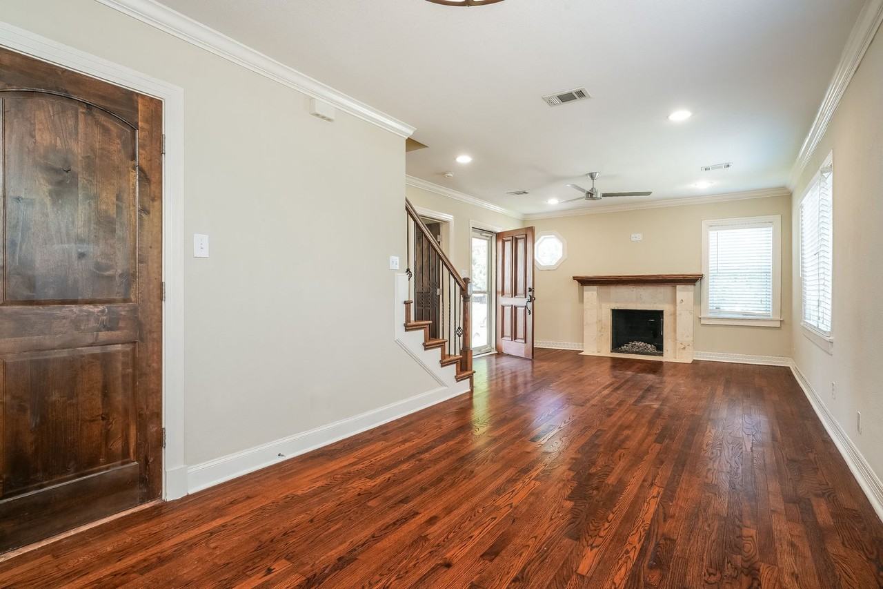 4536 Capitol Ave - Photo 5 of 15