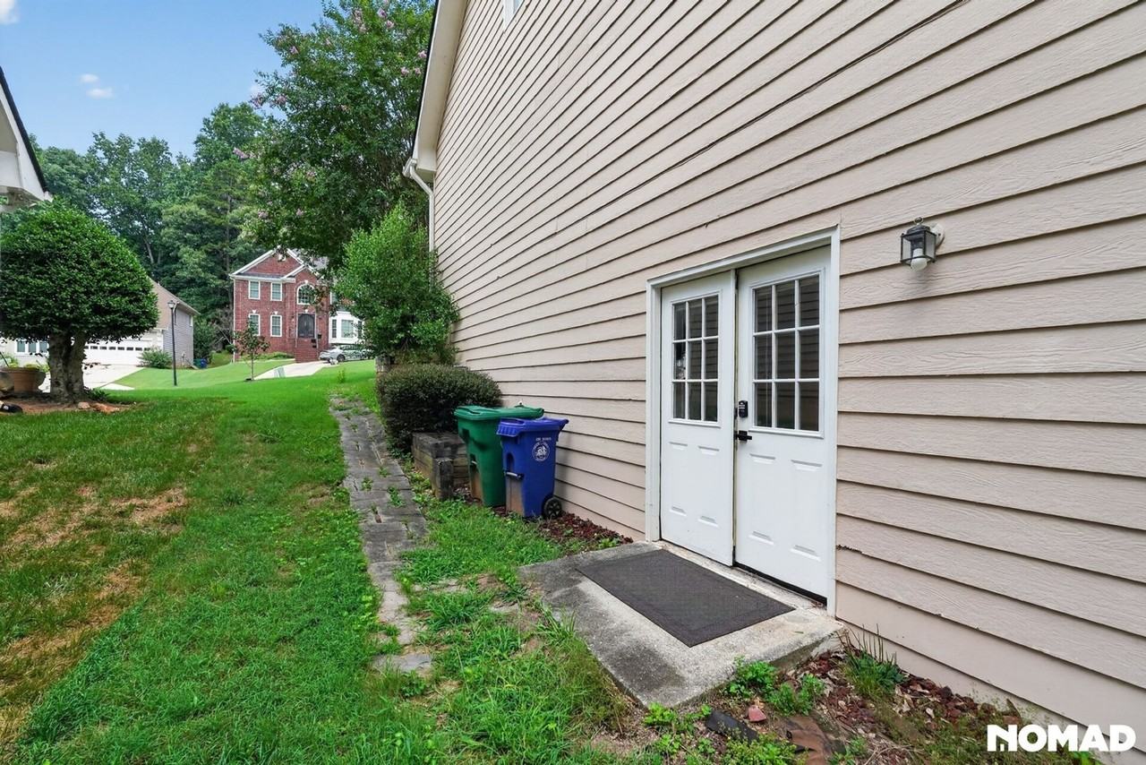 718 Malvern Blvd - Photo 4 of 25