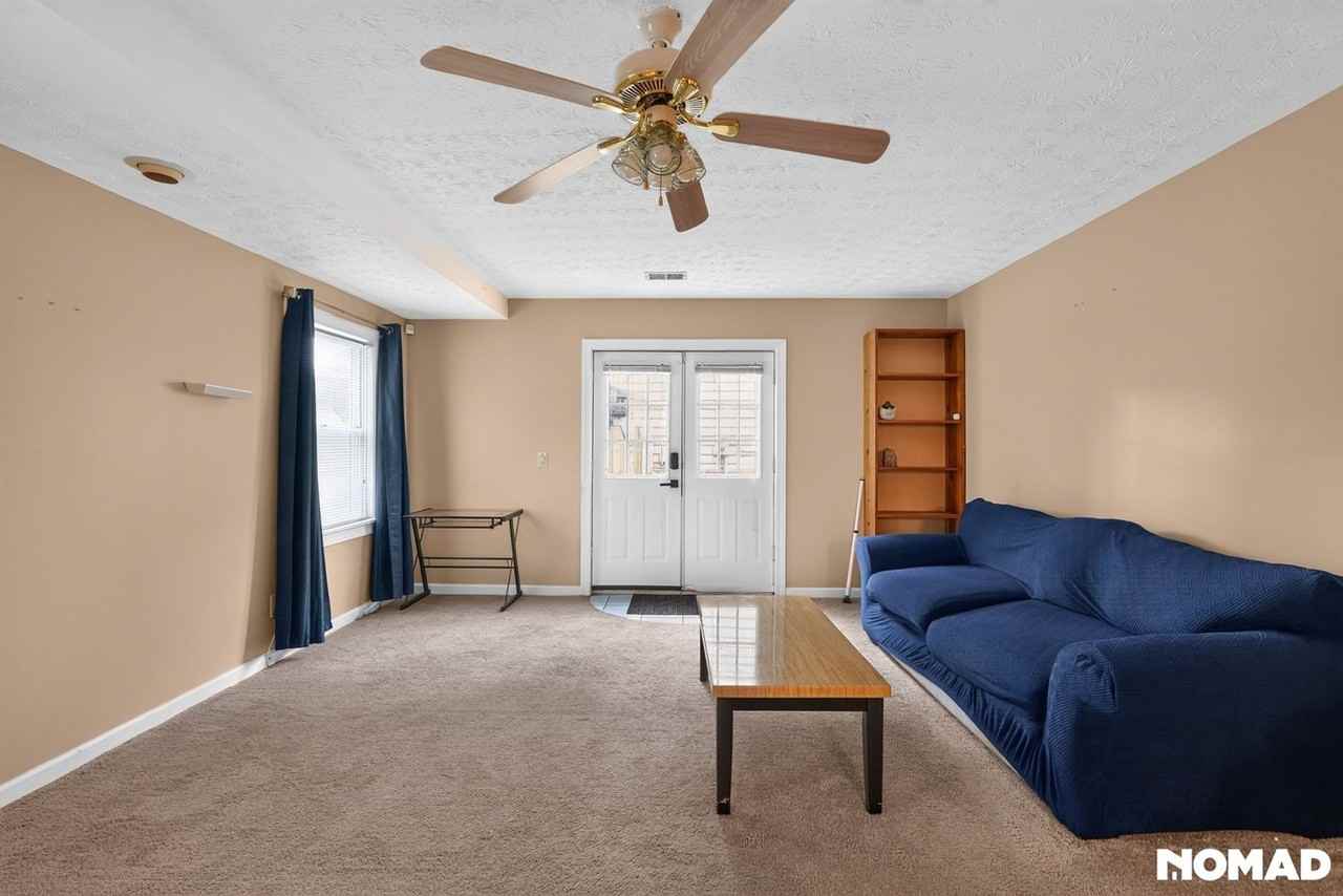 718 Malvern Blvd - Photo 5 of 25