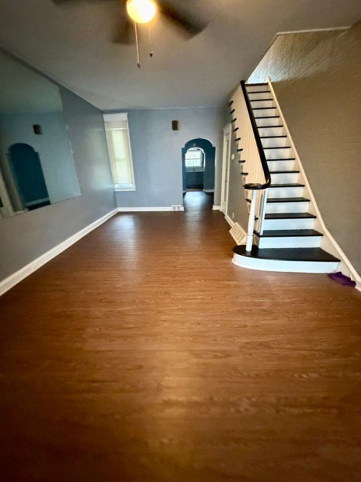 3925 N 6th St - Photo 2 of 10