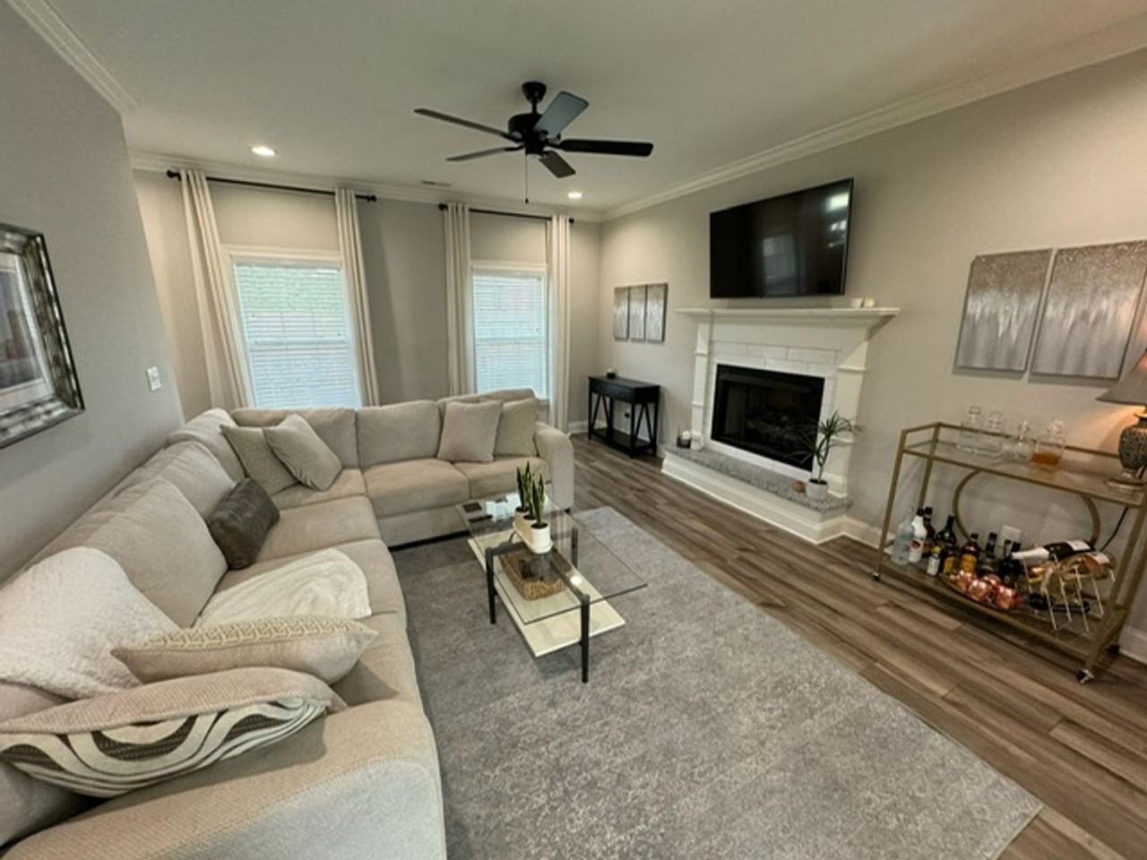 1535 Cherokee Landing Dr - Photo 4 of 45