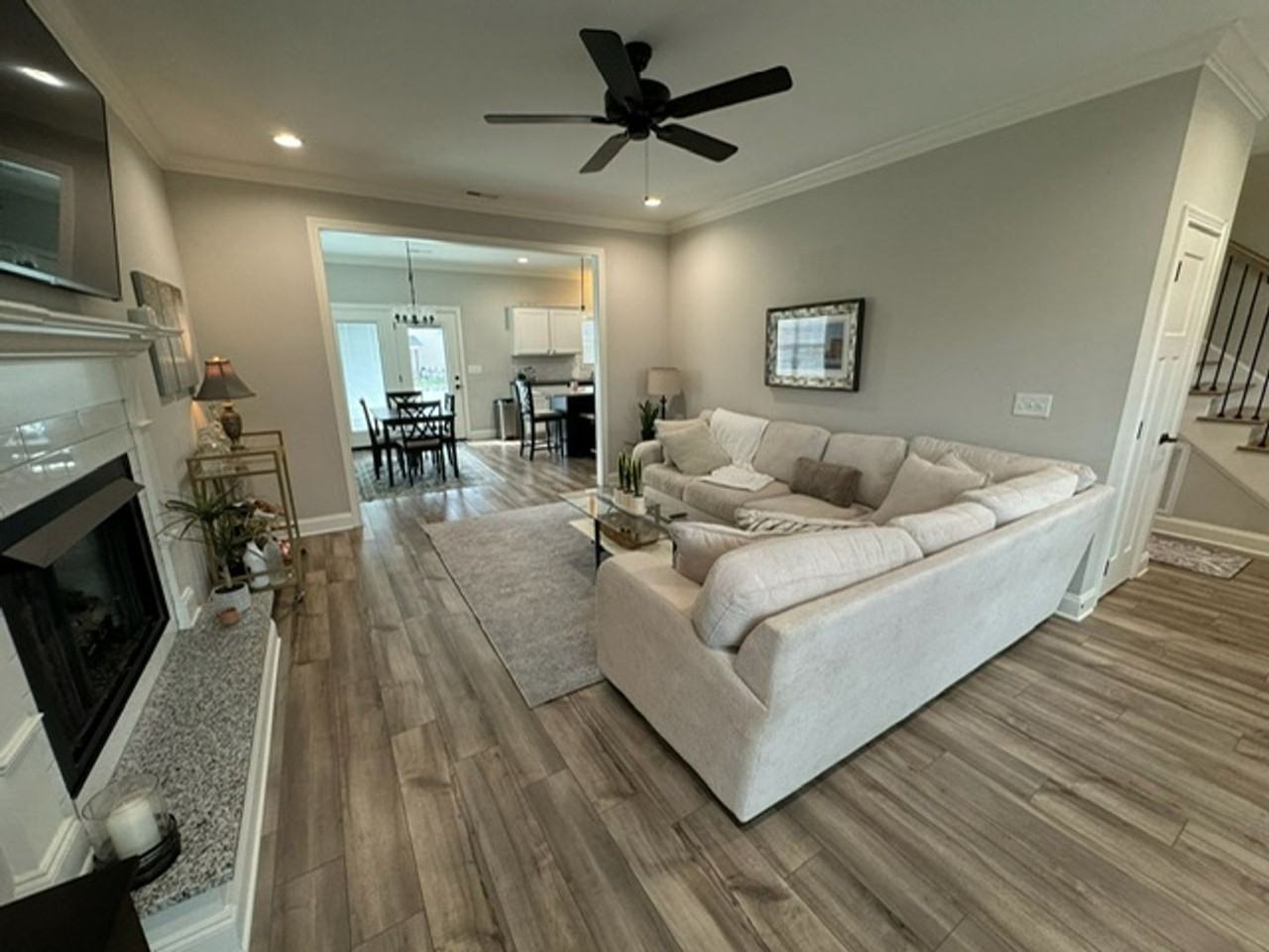 1535 Cherokee Landing Dr - Photo 5 of 45