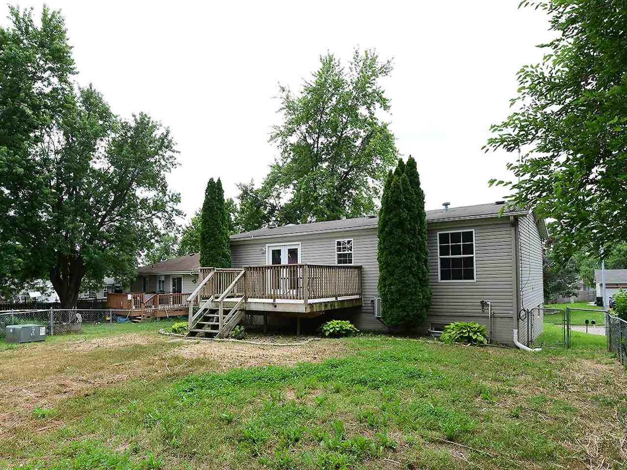 38 Cypress St - Photo 7 of 33