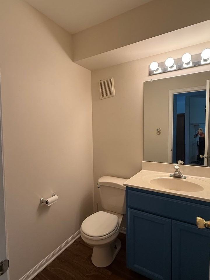 195 Longford Rd - Photo 5 of 16