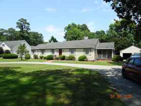 302 Riverside Dr - Photo 1 of 1
