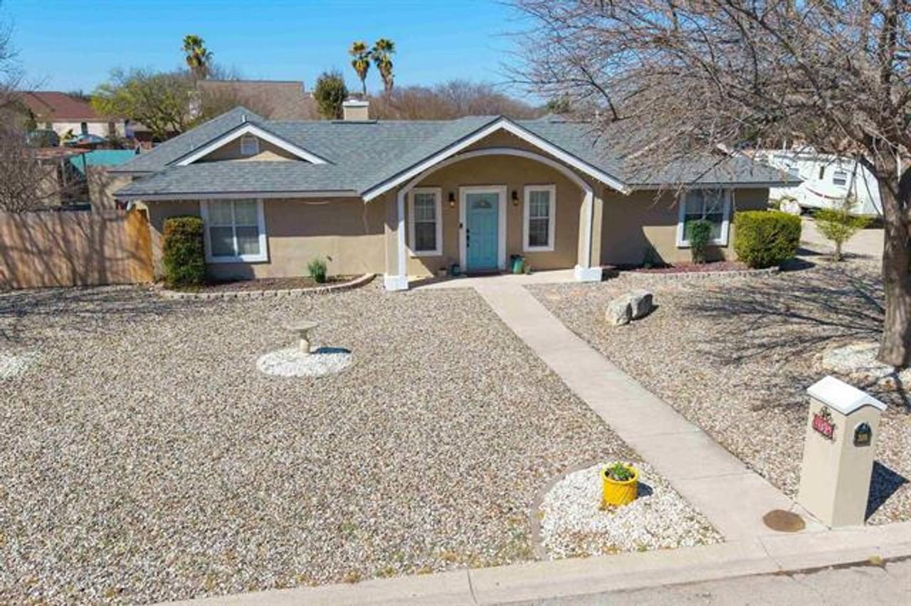 308 Boulder Ridge Dr
