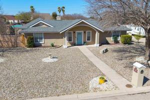 featured image of 308 Boulder Ridge Dr