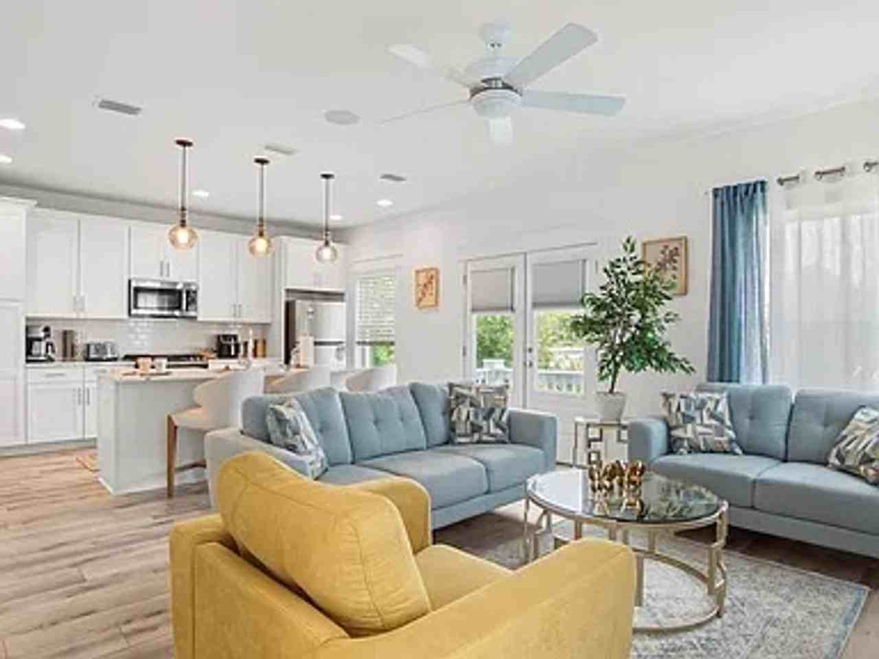2709 Lagoon Manor Dr - Photo 4 of 34