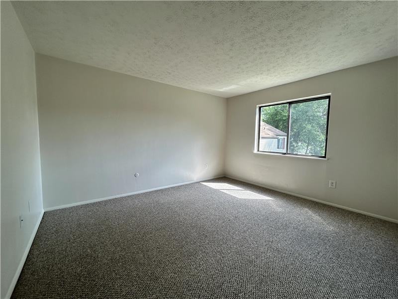 125 Orchard Dr #A - Photo 5 of 7