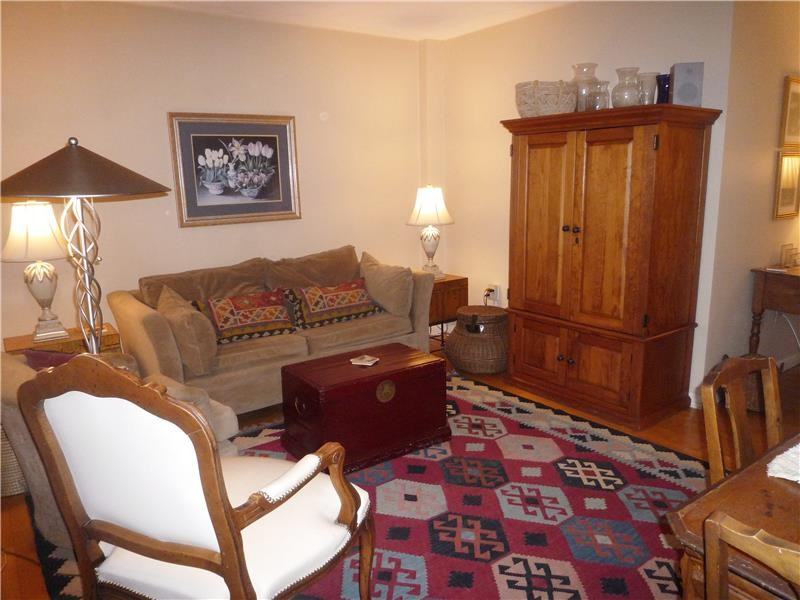 1643 Cambridge St #32 - Photo 3 of 22