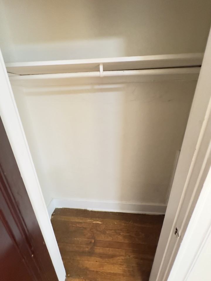 53 Greenwood St #2F - Photo 6 of 10