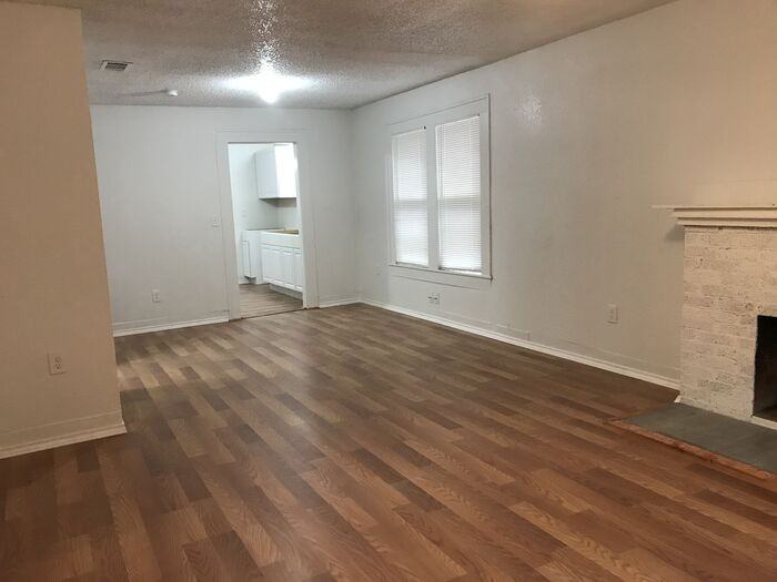 3634 Avenue N - Photo 2 of 13