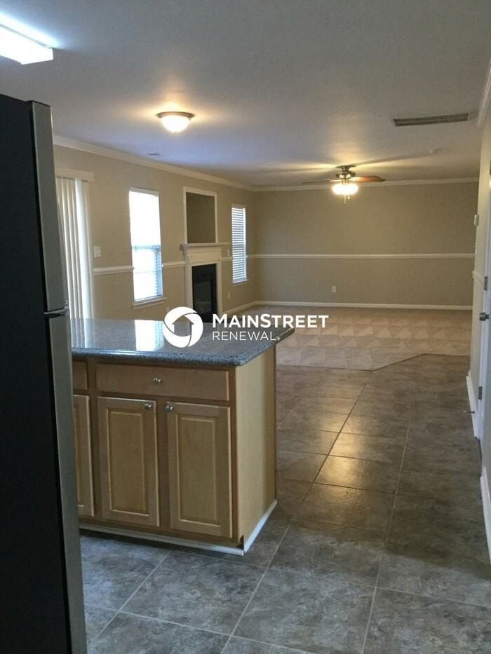 11309 Anna Rose Rd - Photo 7 of 50