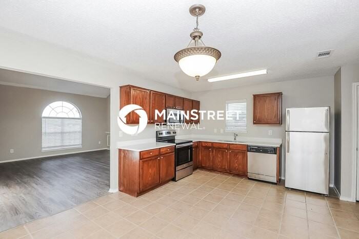 4300 Bent Oaks Dr - Photo 6 of 17