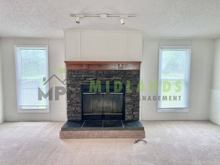 1994 Neely Wingard Rd - Photo 7 of 50