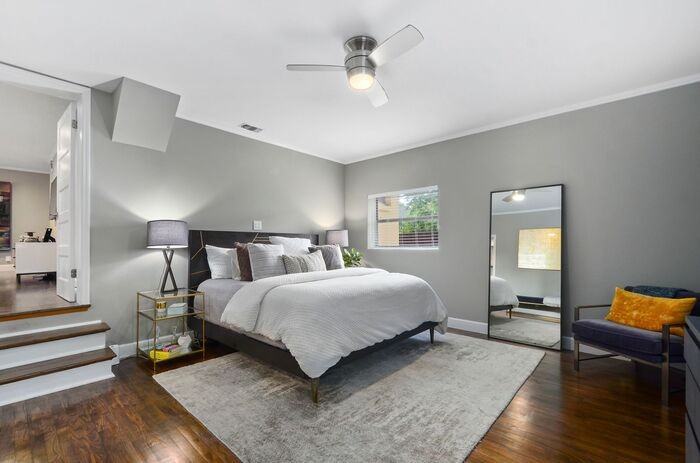 520 Broadway Ave #2 - Photo 5 of 17
