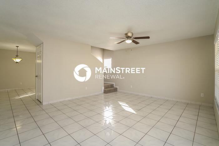 3740 Dartford Dr - Photo 5 of 15