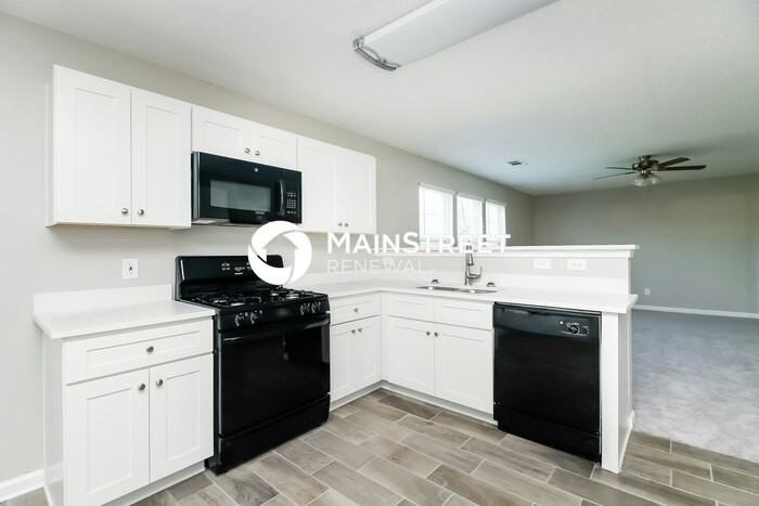 48 Walden Xing Nw - Photo 6 of 17