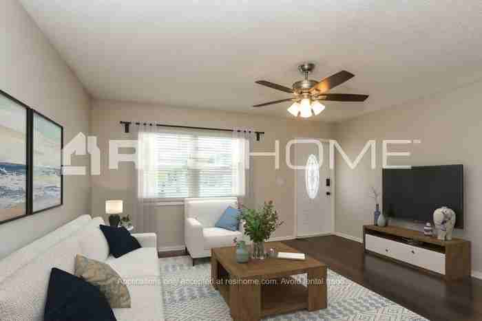 104 51st St W - Photo 6 of 18