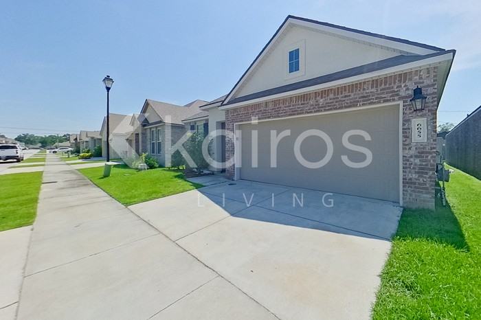 6655 Tiger Pointe Dr - Photo 2 of 30
