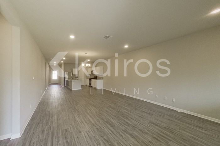6655 Tiger Pointe Dr - Photo 5 of 30