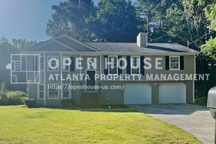 1395 Chalet Cir - Photo 1 of 1