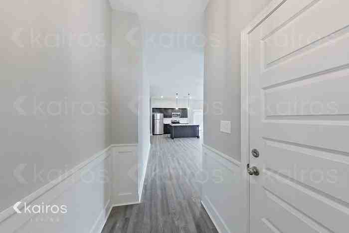 126 Allentown Way - Photo 2 of 19