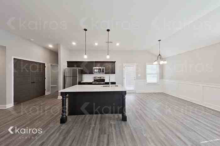 126 Allentown Way - Photo 6 of 19