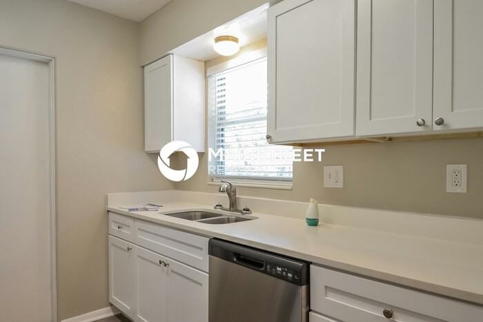 2835 Trinidad St - Photo 7 of 16