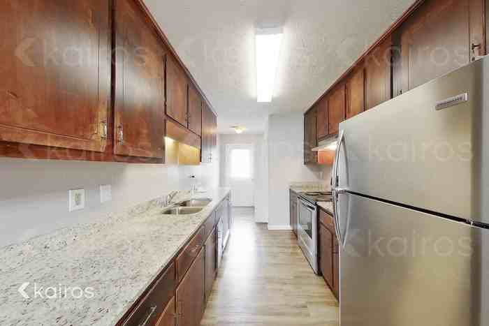150 Deer Pkwy - Photo 5 of 18