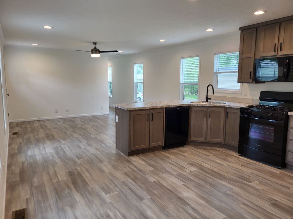 7801 88th Ave Lot 62 - Photo 4 of 24