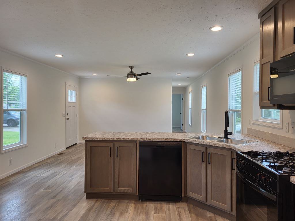 7801 88th Ave Lot 62 - Photo 5 of 24