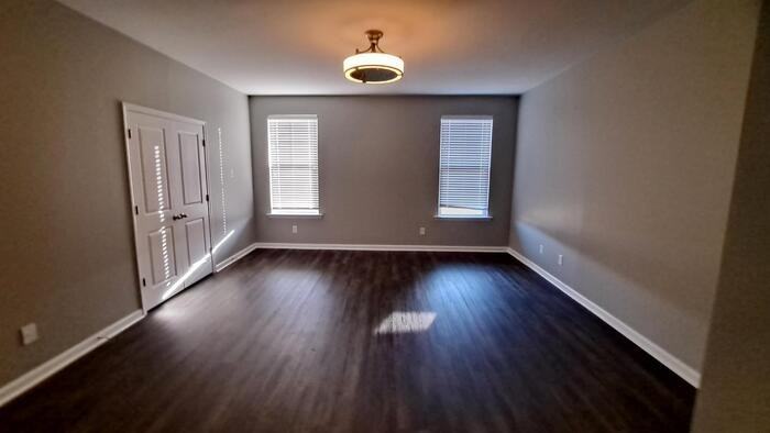 107 Westbourne Way - Photo 5 of 10