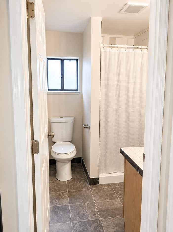 2835 N Oak Harbor Rd - Photo 3 of 6