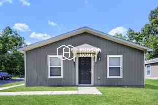 621 W Sabine St - Photo 1 of 1