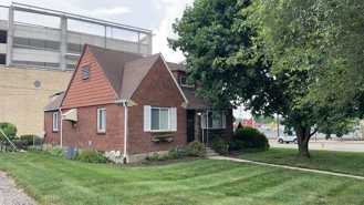 1076 Sherwood Dr - Photo 1 of 1