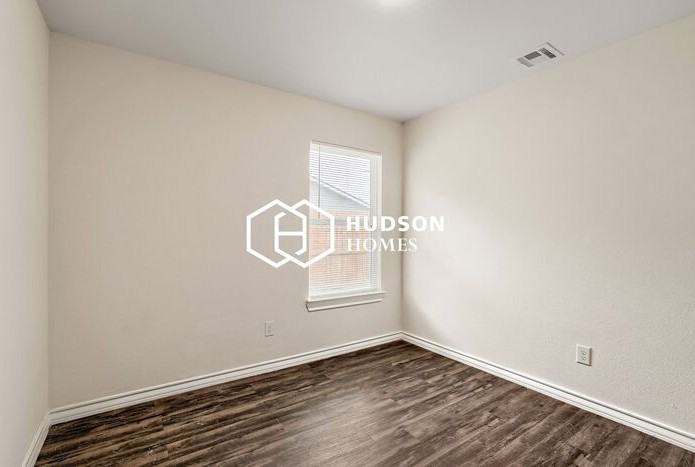 810 Walnut Ave - Photo 7 of 14